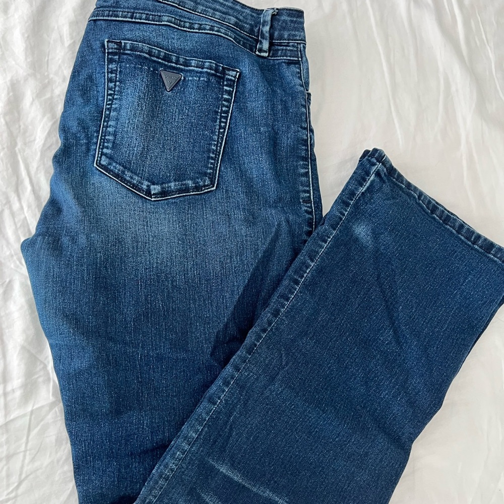❤️ Host Pick❤️❤️ Petite Brittney Boot cut Guess jeans 30 x 30